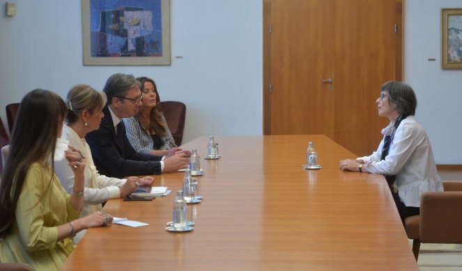 Vučić danas sa britanskom ambasadorkom!