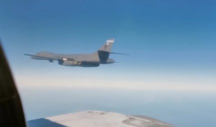(VIDEO) RUSKI PILOT DIGAO MIG I RAZBUCAO AMERIČKE LOVCE! Osujećen upad bombardera SAD, granica Rusije je odbranjena!