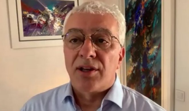 MANDIĆ SE JAVIO I RASKRINKAO PRLJAVU IGRU ABAZOVIĆA: Sa 4 mandata bi da smenjuje ne samo po Crnoj Gori, već i Srbiji i regionu! MANDIĆ SE JAVIO I RASKRINKAO PRLJAVU IGRU ABAZOVIĆA: Sa 4 mandata bi da smenjuje ne samo po Crnoj Gori, već i Srbiji i regionu!