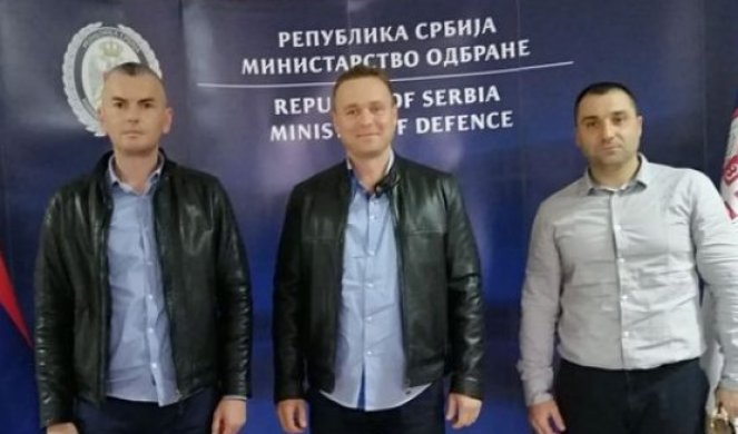 VOJNI SINDIKAT "GVOZDENI PUK": Naši predstavnici prisustvovali sastanku u Ministarstvu odbrane!