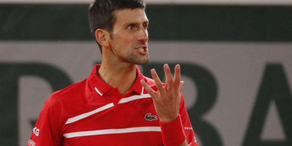 FEDERERU SE PLAČE! Novakova 302. nedelja na tronu!