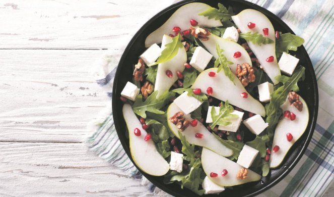 Vrhunska salata, PRAZNIK ZA NEPCA - Kruške sa rukolom, fetom i orasima!