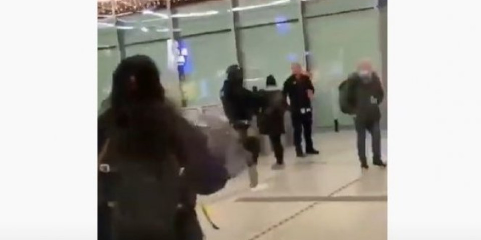 TERORISTI I U HOLANDIJI? Evakuisana železnička stanica, helikopter kruži gradom! (VIDEO)