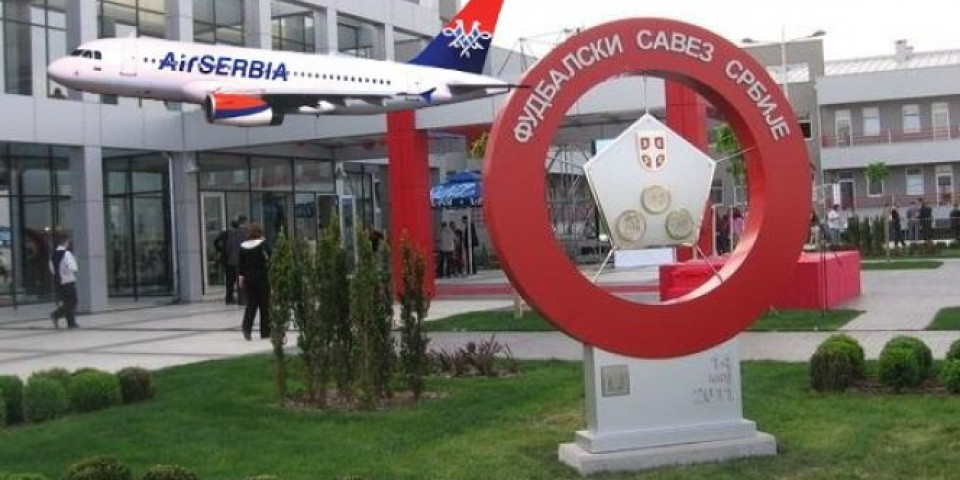 INFORMER SAZNAJE! FSS poslao avion po tandem Fiorentine! Zna se kad stižu u Srbiju