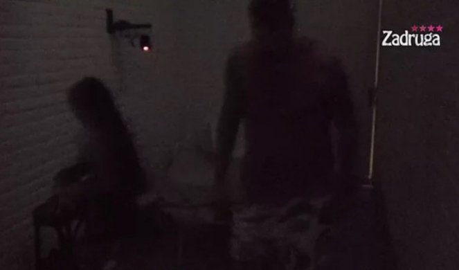 BLISKI SUSRET MAJE I JANJUŠA U IZOLACIJI! Bivši LJUBAVNICI u mraku - nakon svega uradili OVO! (VIDEO)