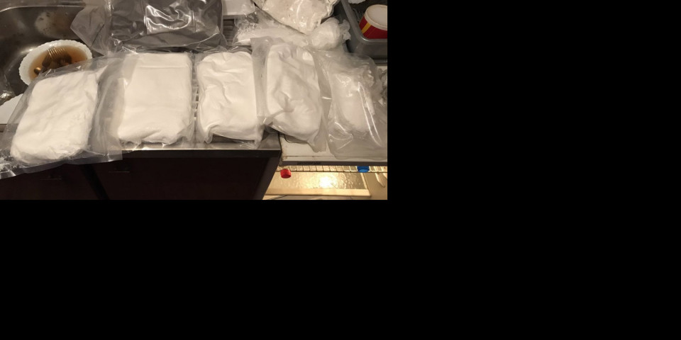 HAPŠENJE U BEOGRADU! Policija zaplenila pet kilograma narkotika i 6.000 tableta ekstazija!