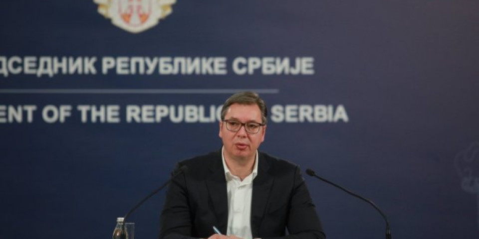 "NEKA TI NEBESA DAJU MIR KOJI SI ZASLUŽIO": Vučić uputio telegram saučešća povodom smrti Tihomira Arsića
