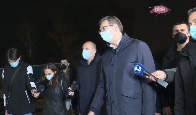 (FOTO/VIDEO) CILJ MILION DOZA VAKCINA DO NOVE GODINE! Predsednik Vučić u obilasku radova na izgradnji Kovid bolnice u Zemunu!