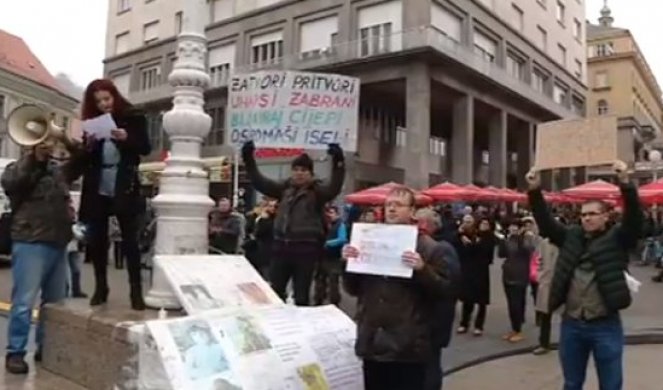 PROTEST U ZAGREBU! Građani ustali protiv novih korona mera! (VIDEO)