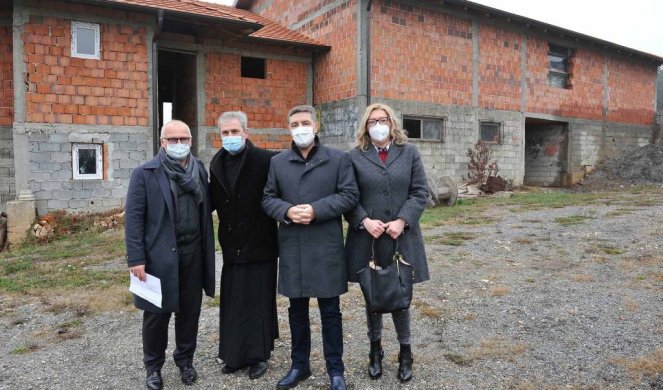 VESIĆ: Grad Beograd će izvojiti novac za završetak radova kako bi naselje Gaj dobilo ambulantu!