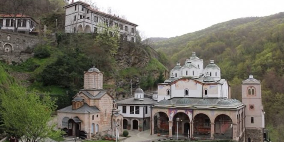 SKANDAL U MAKEDONIJI! Preimenovali freske u manastiru, brišu kulturne tragove Srba!