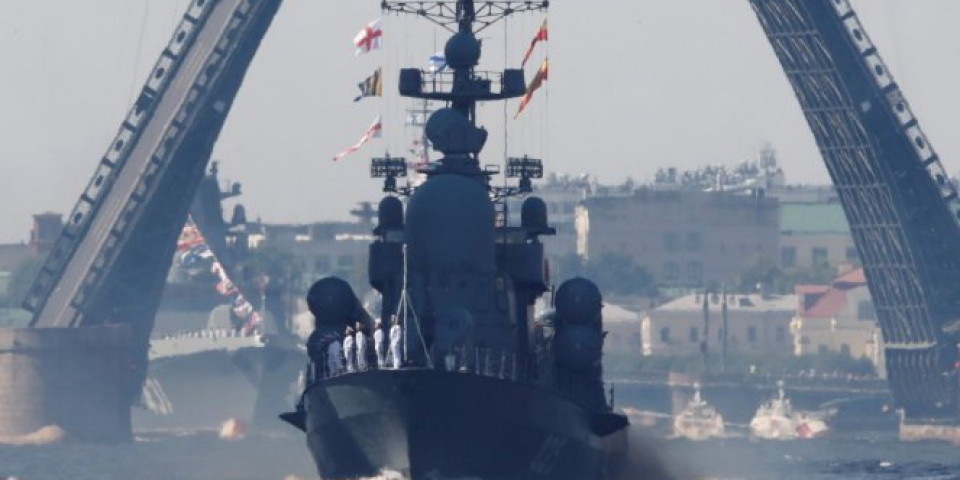 AMERIČKI MEDIJI UPOZORAVAJU NATO: Ruska moć se krije na moru!