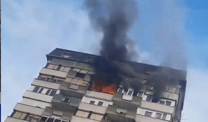 BUKTI POŽAR U NOVOM SADU! Potpuno izgoreo stan na 13. spratu zgrade! (Video)