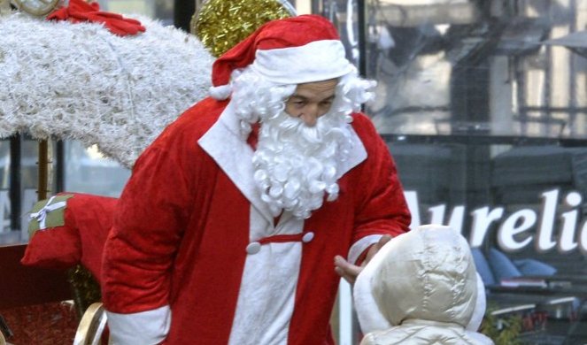 ULAGANJA MINIMALNA, A CENA "PAPRENA"! Ako postanete Deda Mraz uoči praznika, očekuje vas NEVEROVATNA CIFRA na kraju posla!