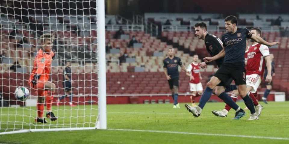 NOVI KRAH ARSENALA! Brentford eliminisao Premijerligaša!  /VIDEO/