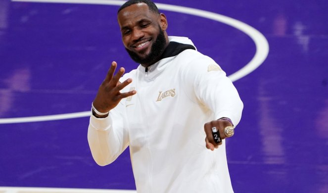 MAJSTORE, PRETERA GA! Lebron kao iz topa: Osećam se kao Majkl na vrhuncu!