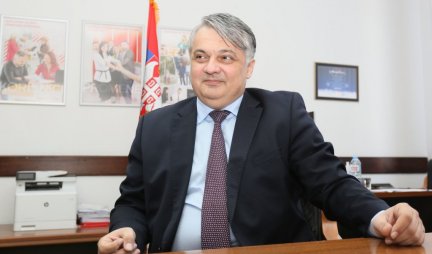 Vladimir Lučić donosi dobre vesti: Od Telekoma državi i građanima 6,7 milijardi!