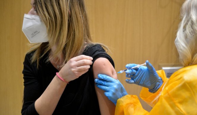 SRBIJA DRUGA U EVROPI po broju vakcinacija na milion stanovnika