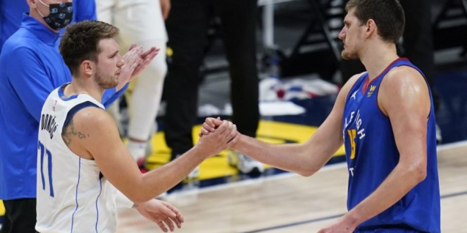 ČESTITKE SA SVIH STRANA! NBA zvezda se oglasila nakon Novakovog REKORDA! /FOTO/