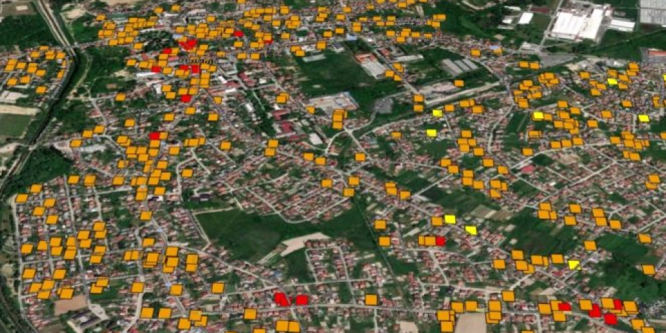 ŠOKIRALI SE KAD SU VIDELI SATELITSKE SNIMKE! Evo šta je u Petrinji, Glini i Sisku napravio razorni zemljotres /VIDEO/