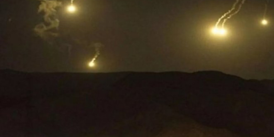 HAOS NA BLISKOM ISTOKU! Izrael presreo raketu iz pravca Sirije, pa pokrenuo ODMAZDU, ČUJU SE SIRENE, EKSPLOZIJE... (VIDEO)