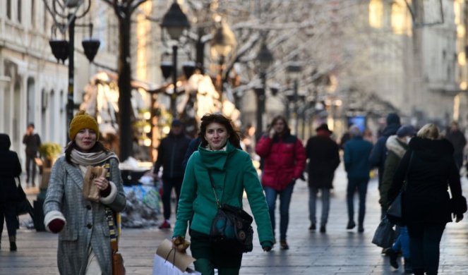 NAREDNIH DANA DO 15 STEPENI, NOVO ZAHLAĐENJE STIŽE OD SREDE, A EVO KAKVO ĆE VREME BITI ZA DOČEK NOVE GODINE!