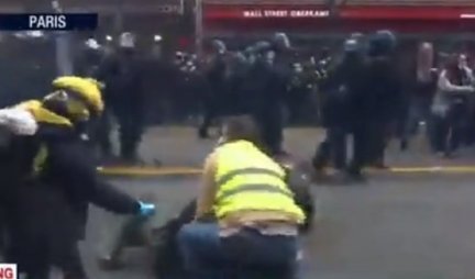 NOVI PROTESTI U PARIZU! Sukobi sa policijom zbog Zakona o globalnoj bezbednosti! /VIDEO/