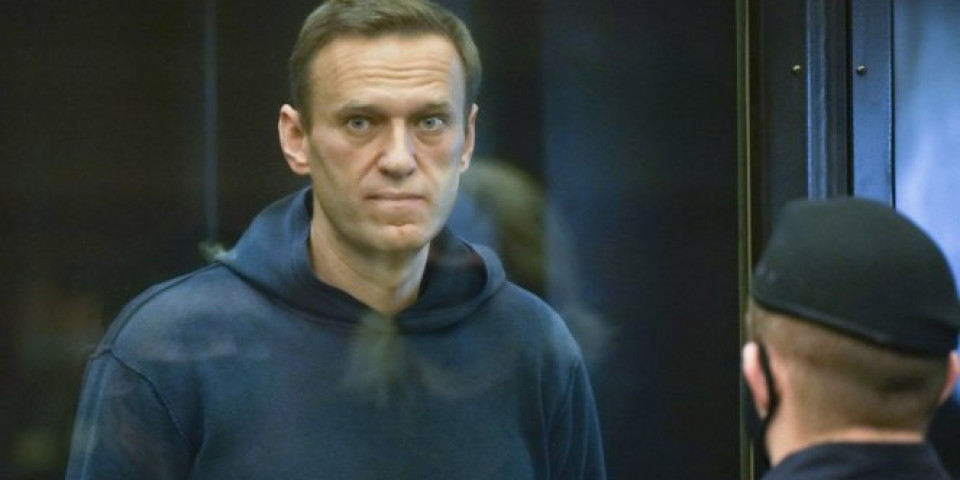 PUTIN NE PRAŠTA! Navaljni ostaje iza rešetaka! Osuđen na višegodišnju robiju!