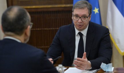 Vučić se sastao sa ambasadorom Evropske unije u Srbiji Fabricijem! /Foto/
