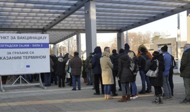 IMUNIZACIJA SE VRŠI I DANAS! U Beogradu do sada vakcinisano 189.000, a revakcinisano oko 36.000 građana!