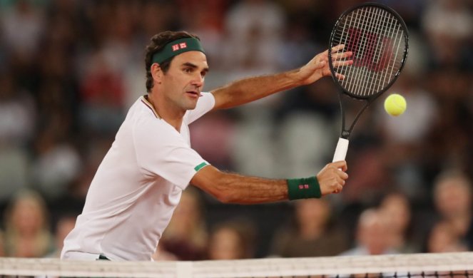 TENISKI SVET OVO ŽELJNO ČEKA! Fizioterapeut otkrio u kakvom je stanju Federer!