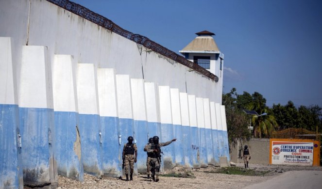 ISKORISTIO NEREDE! Najmoćniji vođa bande pobegao iz zatvora na Haitiju!