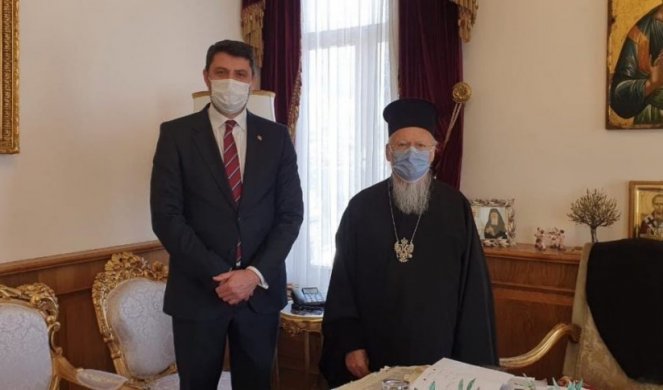 Ambasador Božović prisustvovao svečanoj Liturgiji u Vaseljenskoj Patrijaršiji: Preneo pozdrave i čestitke Njagovoj Svetosti Patrijarhu Vartolomeju