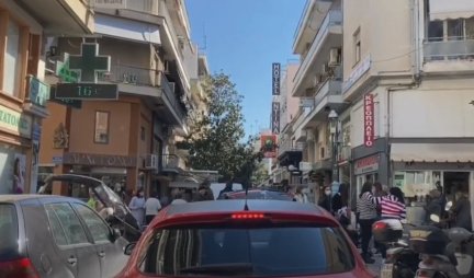 PRVI SNIMCI ZEMLJOTRESA U GRČKOJ! Od jačine potresa ljudi izleteli na ulice! /VIDEO/
