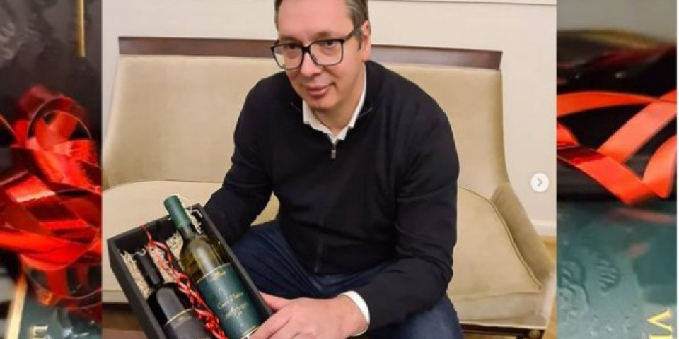 DRAGI PRIJATELJI, ŽIVELI! Vučić od vinara iz Kopra dobio dve flaše Malvazije: KAD POPIJEM OVO VINO, JAVLJAM UTISKE! /FOTO/