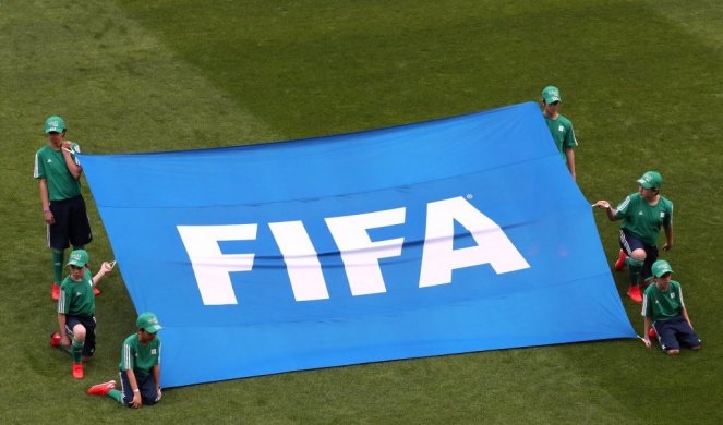 TAKO SE TO RADI! NEMA MULJANJA! FIFA suspendovala predsednika Fudbalskog saveza!