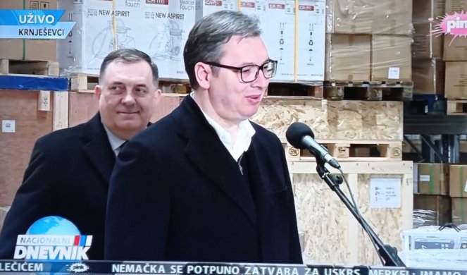 GRAĐANI SRPSKE LEČIĆE SE OD KOVIDA U SRBIJI! Vučić uručio medicinsku opremu: BORIĆEMO SE ZAJEDNO I POBEDIĆEMO!