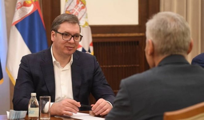 Vučić zahvalio Harčenku za novih 100.000 vakcina! /Foto/