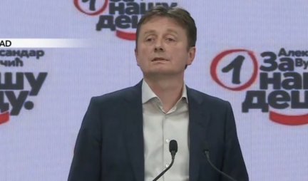 Glišić: Dok opozicija kidiše na Vučića, poslanici SPS gledaju porno filmove!
