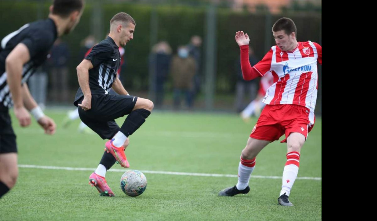 DERBI PRIPAO ZVEZDI! Crveno-beli slavili u Zemunelu! /VIDEO/