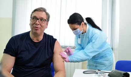 PREDSEDNIK O HAJCI NA NJEGA POSLE VAKCINACIJE! Vučić: Sad im ne  valja ni što sam se vakcinisao!