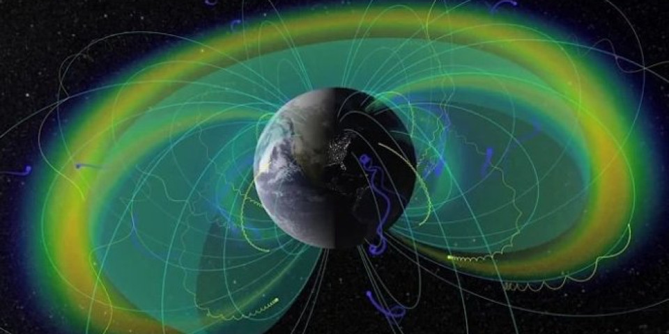 (VIDEO) MOŽDA ĆE NAŠ SVET NESTATI, PROMENE KOJE NAS ČEKAJU SU BRUTALNE! Zemlja upravo prolazi kroz preokret magnetnog pola!