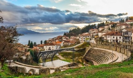 SJAJNE VESTI IZ MAKEDONIJE! Hoteli u Ohridu i Strugi odobrili specijalan popust za Srbe!