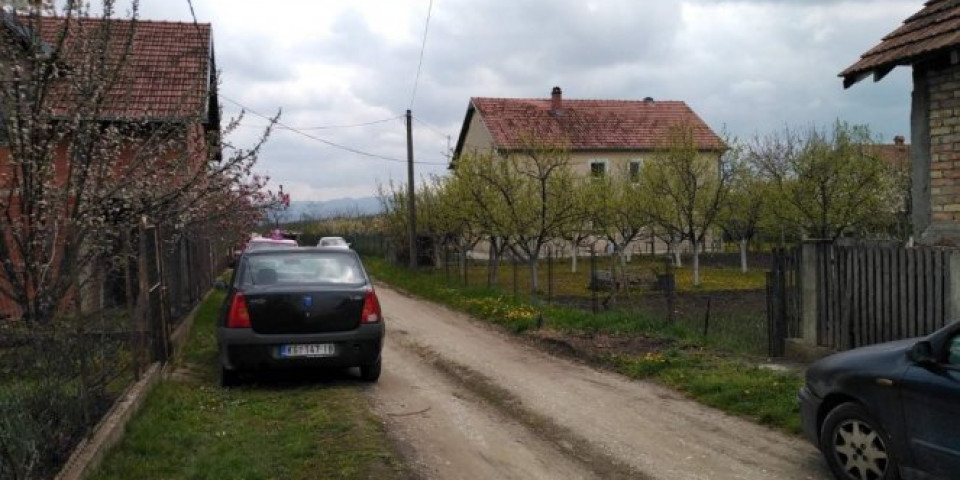 UŽAS U KRAGUJEVCU! Obesila se devojčica (15), svi pokušaji reanimacije BILI SU NEUSPEŠNI