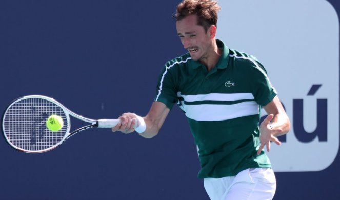 MEDVEDEV UZEO TITULU! Fantastična uvertira za VIMBLDON!