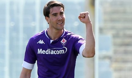 SRBIN OD 100.000.000 EVRA! Vlahović dobija milione! Da li će Fiorentina uspeti da ga zadrži?