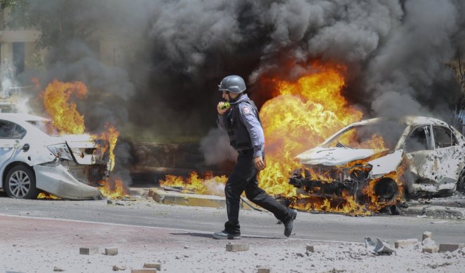 (FOTO/VIDEO) KRVAVI RAT BESNI SVOM ŽESTINOM! Hamas ispalio 190 raketa, Izraelci uništili lansere i skladišta oružja, stotine mrtvih, UN, papa Franja i svet pokušavaju da zaustave ludilo...