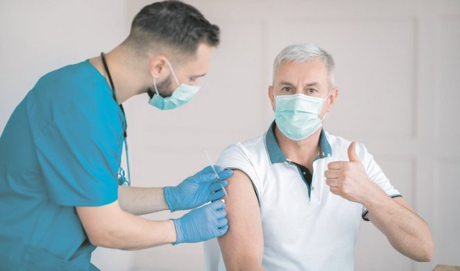 U Beogradu vakcinisano 55 odsto punoletnih, a revakcinisano skoro 53 odsto građana