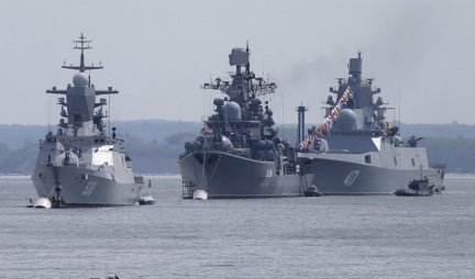 AMERIMA NEĆE BITI DOBRO! Rusi spremaju veliku paradu brodova, podmornica i aviona KOD OBALA SIRIJE!