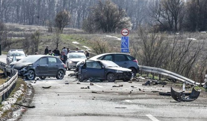 DIVLJALI NA PUTU, POGINULA BEBA! Posle više od godinu dana podignuta optužnica PROTIV BAHATIH VOZAČA?!